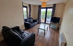 Two Bedroom Apartment, Birmingham City Centre B1